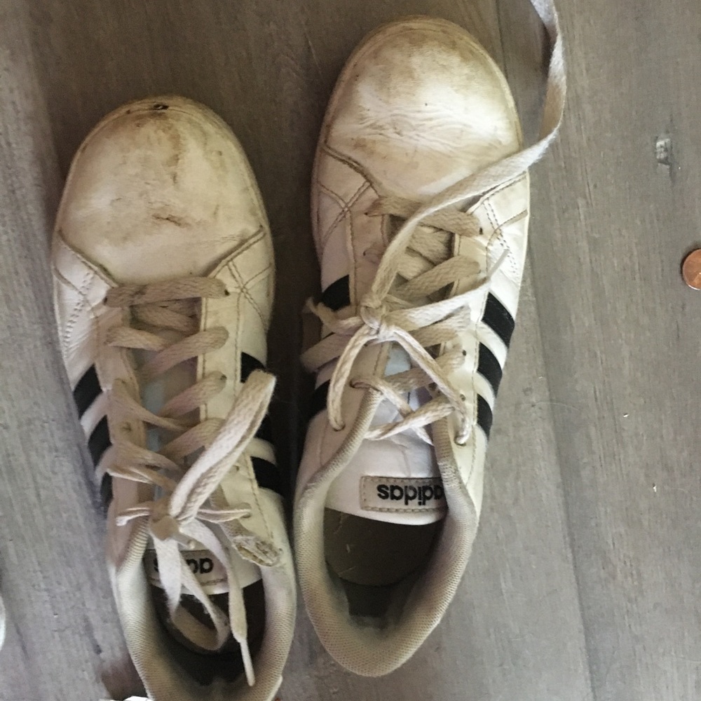 They are dirty, all they need is to be cleaned